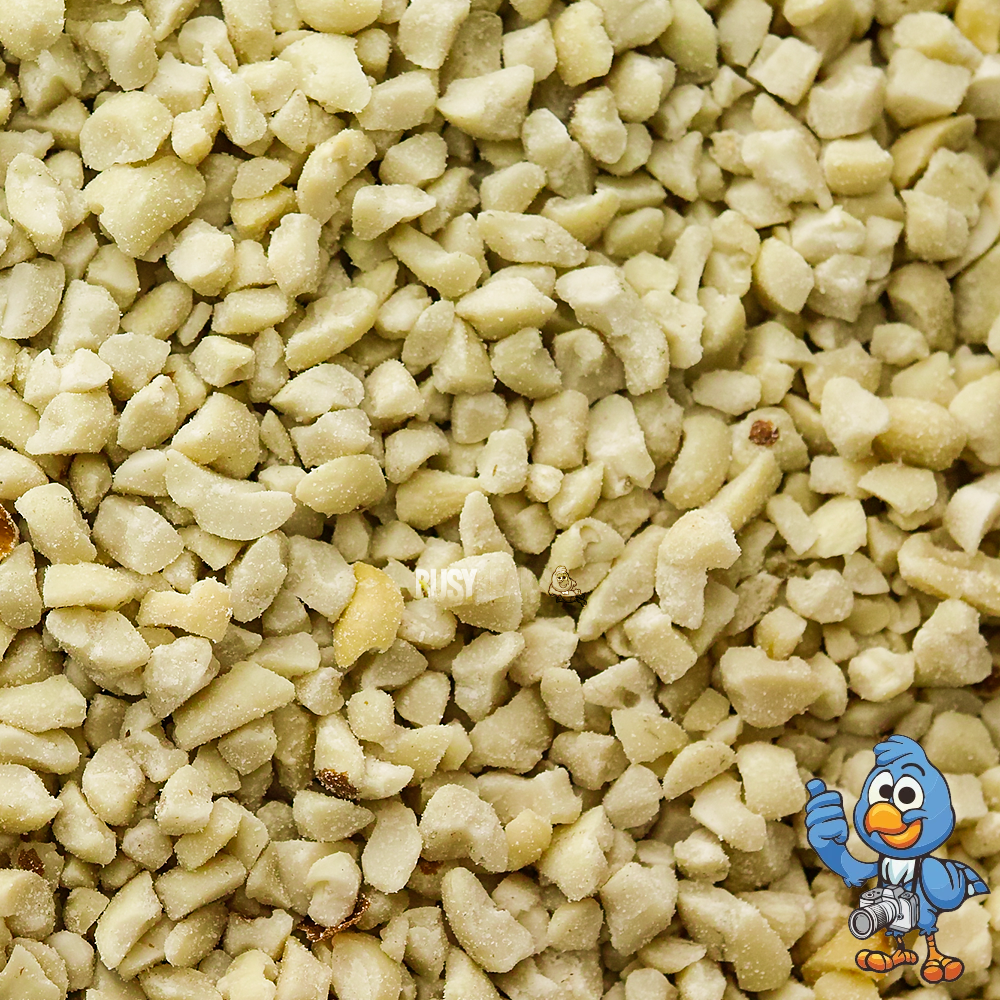 BusyBeaks Kibbled Peanuts | Premium Garden Wil Bird Food | Litre Tubs